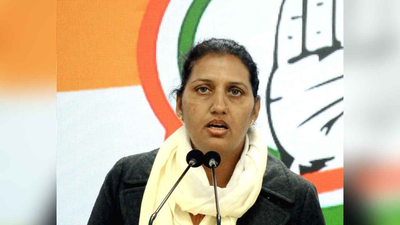  No Safety For Women In Telangana : Aicc Spokesperson Poonia-TeluguStop.com