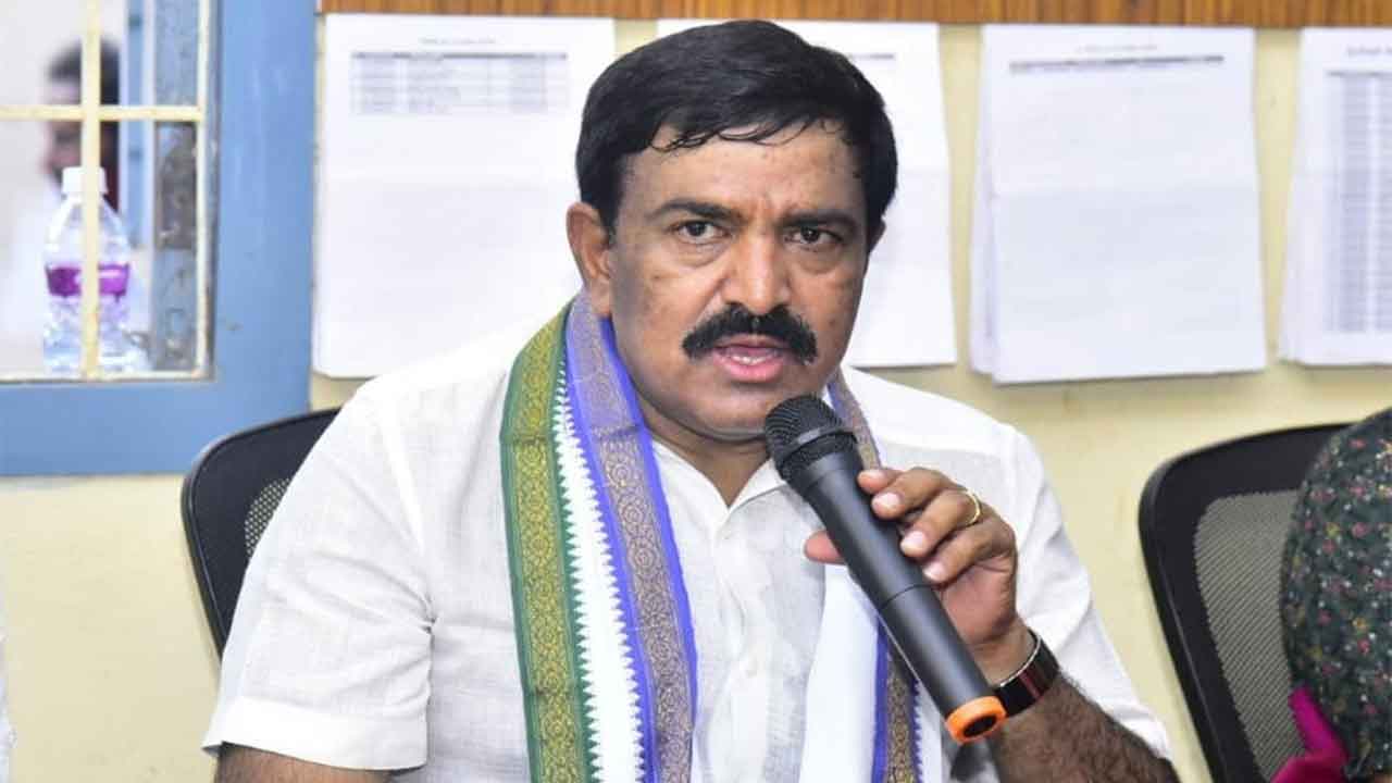  Andhra Pradesh : Kakinada Mla Throws A Challenge To Pawan Kalyan-TeluguStop.com