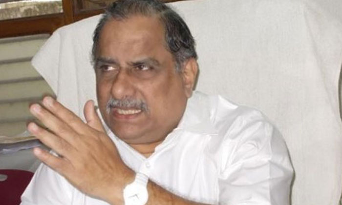  Mudragada Openly Committied His Political Prority , Mudragada Padmanabham , Ap P-TeluguStop.com