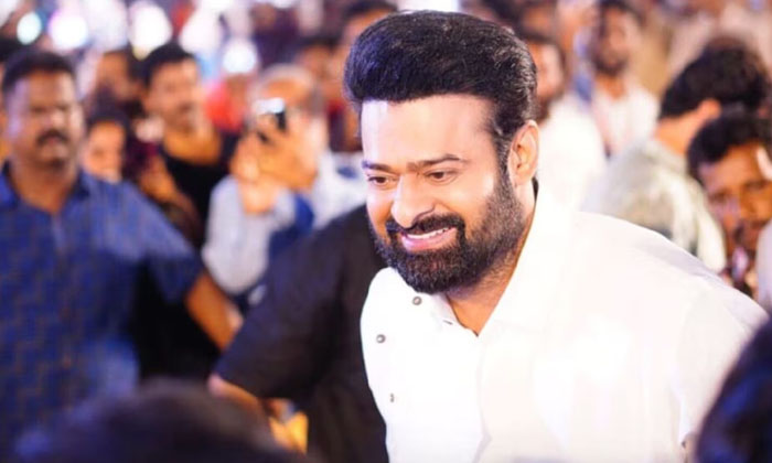 Telugu Adipurush, Bollywood, Kriti Sanon, Prabhas Fans, Pradeep, Pre, Tollywood-