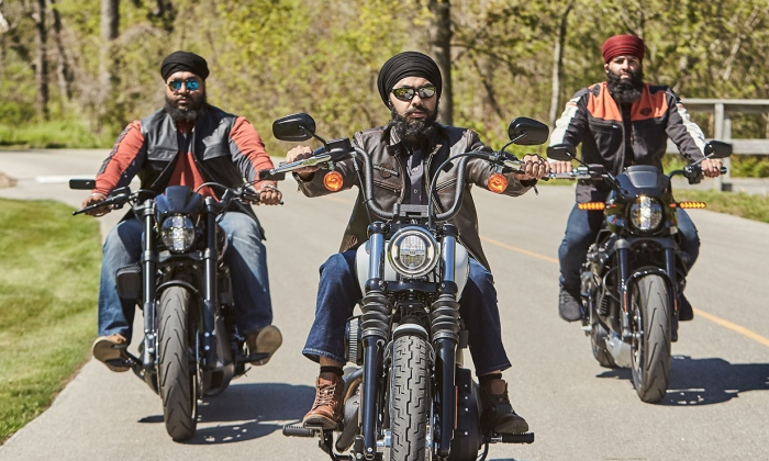  Us  California State Senate Passes Bill To Allow Sikhs To Ride Without Bike Helm-TeluguStop.com