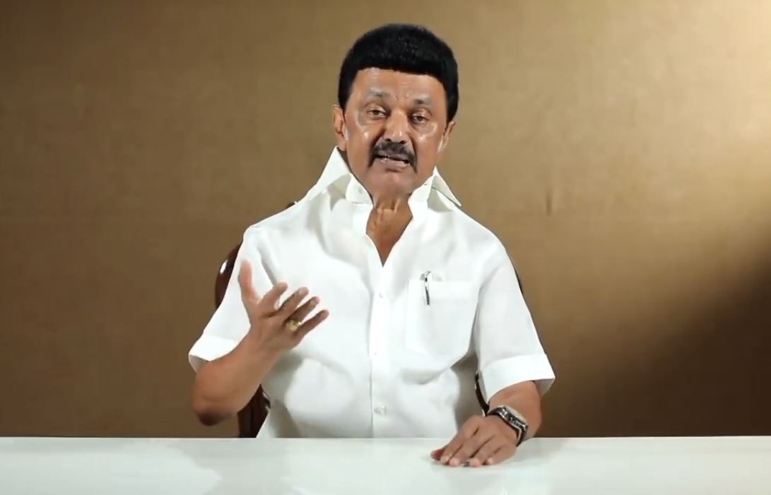 Aiadmk Functionary Arrested In Tn For 'defamatory' Info On Cm Stalin Aiadmk Functionary Arrested In Tn For 'defamatory' Info On Cm Stalin-TeluguStop.com