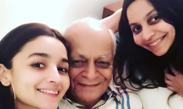  Alia Bhatt Emotional Comments Goes Viral In Social Media Details Here , Alia Bha-TeluguStop.com