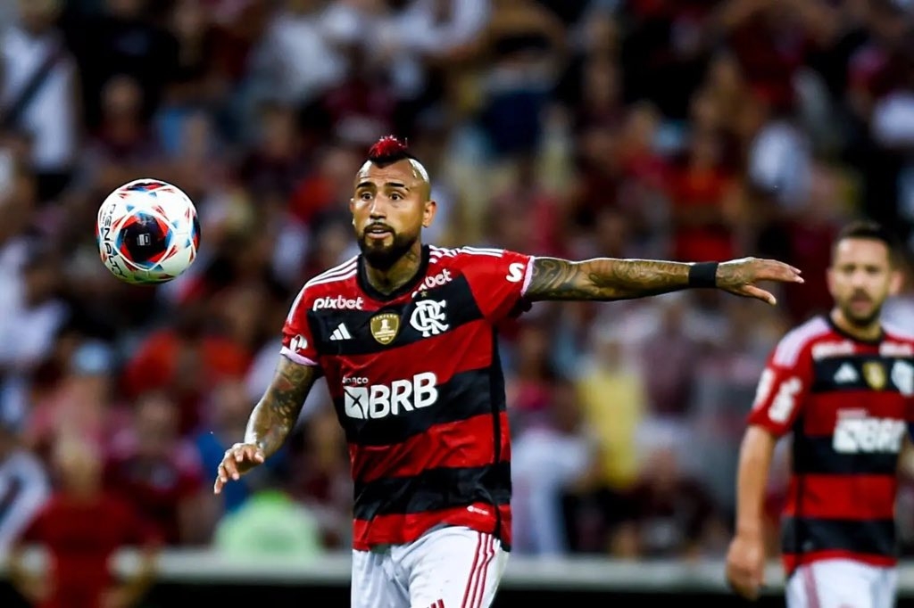 Arturo Vidal Eyeing Flamengo Exit Arturo Vidal Eyeing Flamengo Exit-TeluguStop.com