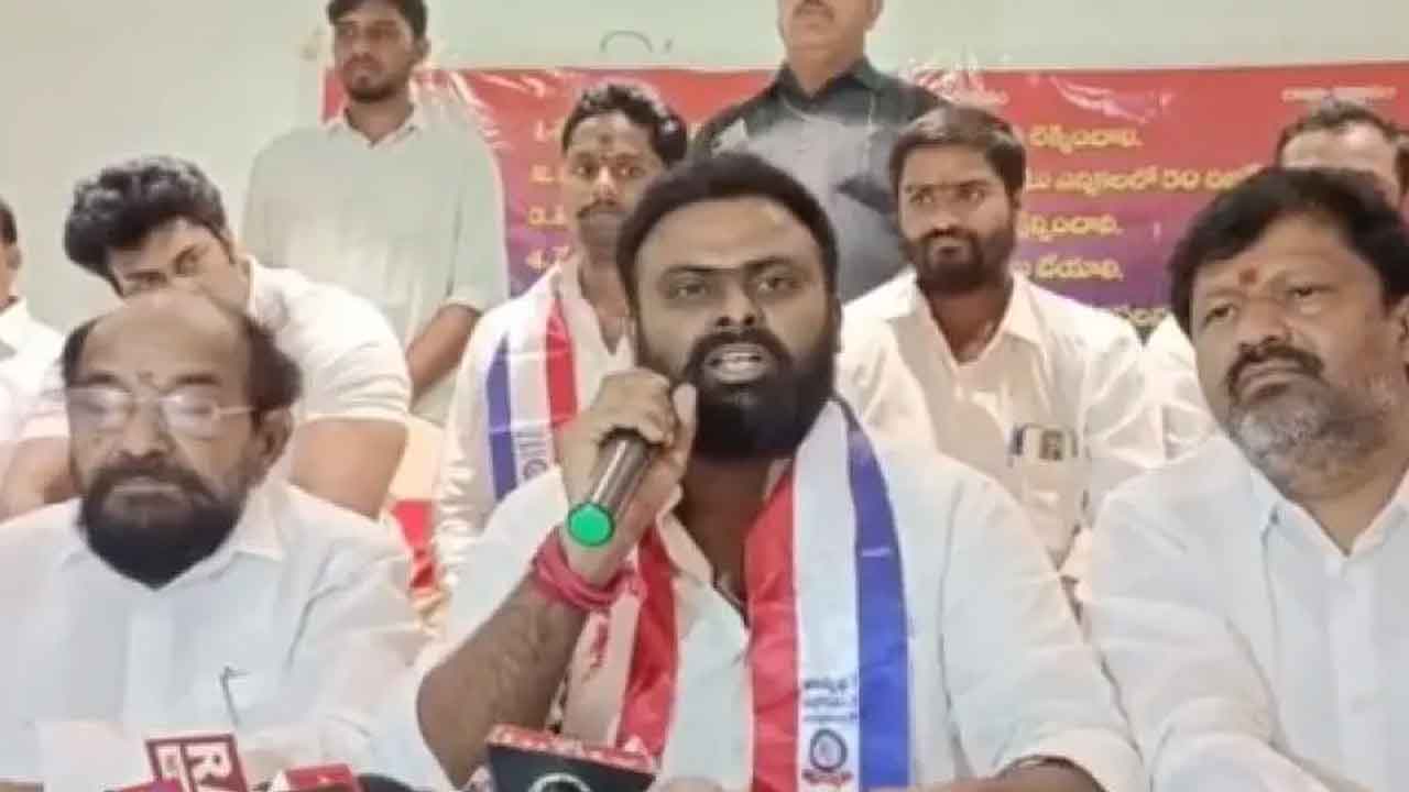  Telangana Bc Students Union Demands Immediate Fee Reimbursement-TeluguStop.com