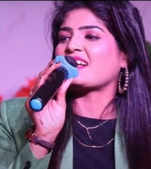  Bhojpuri Singer Nisha Upadhyay Injured In Celebratory Firing In Chapra-TeluguStop.com