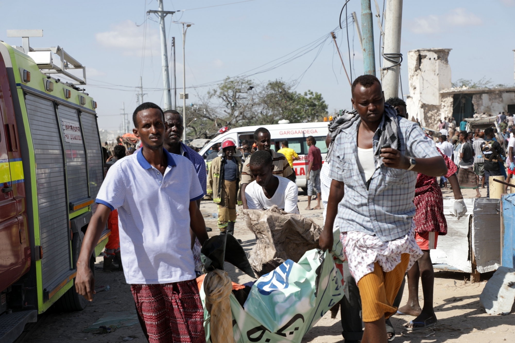  Blast Kills 25 Children In Somalia-TeluguStop.com