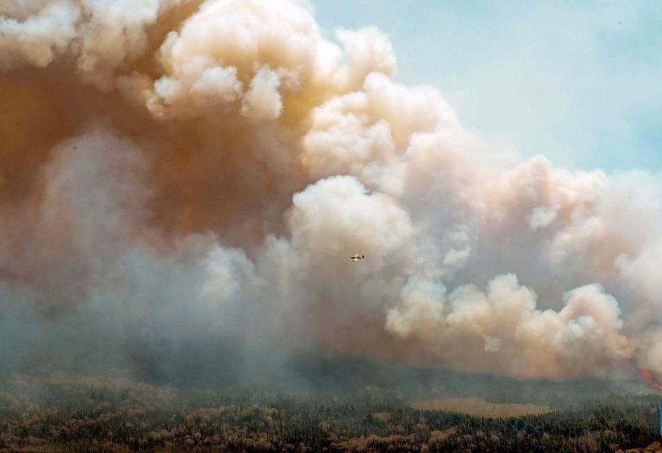  Canada Reports 10 New Wildfires-TeluguStop.com