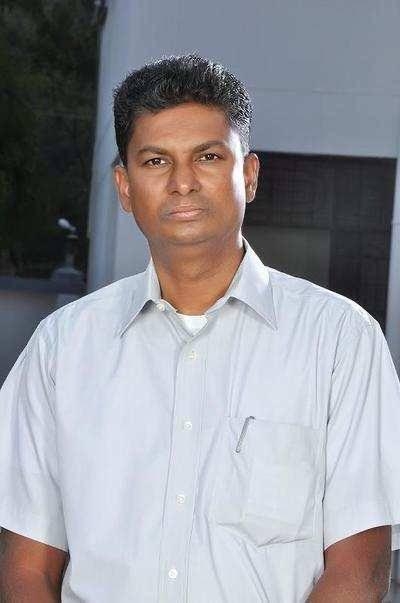 Centre Has Hacked Gruha Laxmi Scheme App, Alleges K'taka Minister (ld) Centre Has Hacked Gruha Laxmi Scheme App, Alleges K'taka Minister (ld)-TeluguStop.com