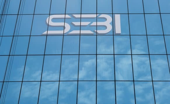  Chairman Emeritus And Md Of Large Listed Company Diverted Public Money: Sebi Rep-TeluguStop.com