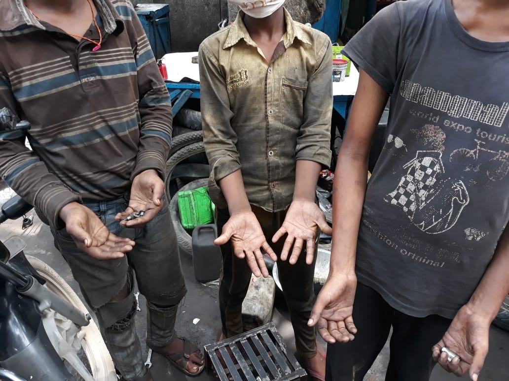  Children Forced Into Begging Rescued In J&k's Srinagar-TeluguStop.com