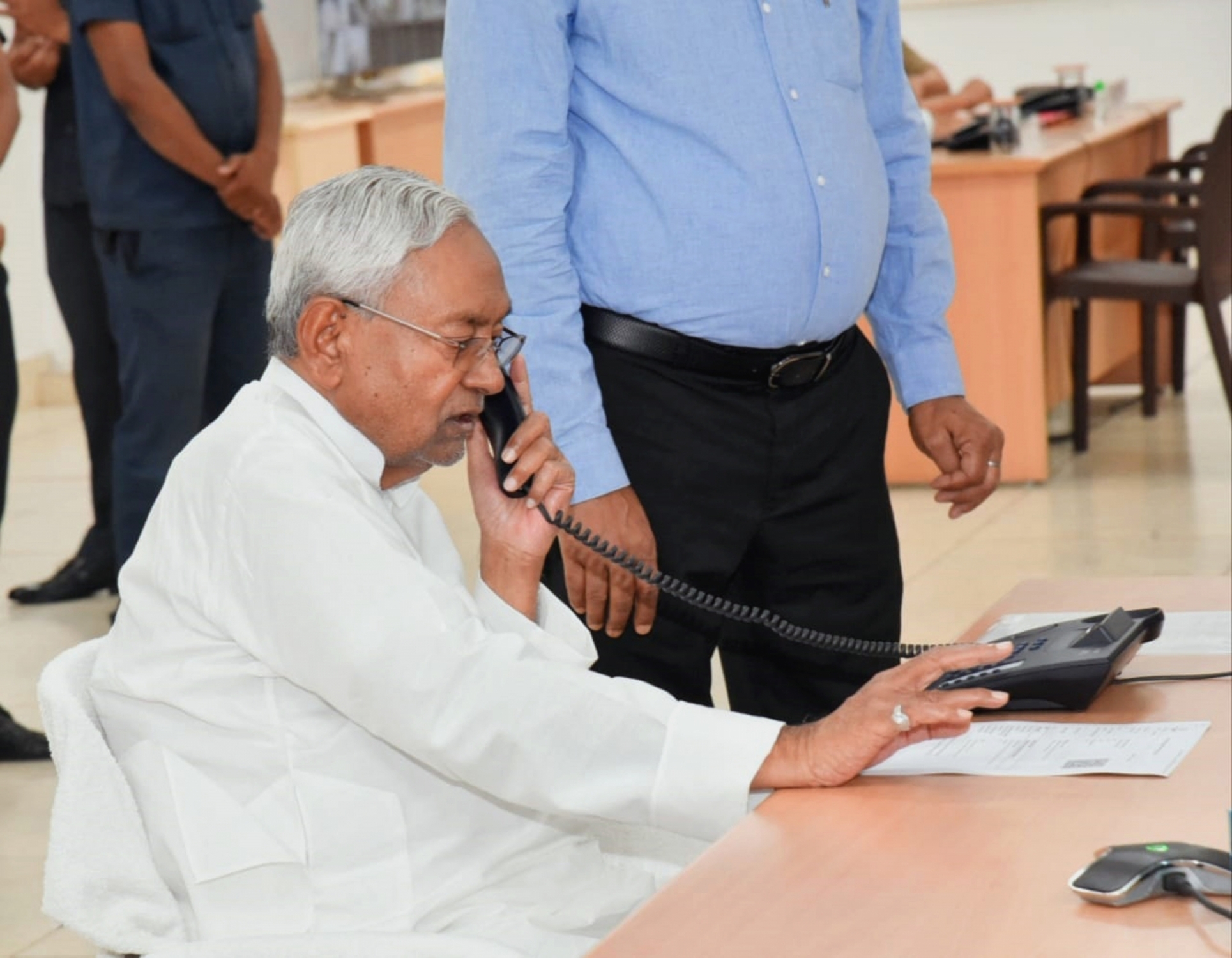  Cong, Jd-u Offer Different Versions On Now-deferred Oppn Meeting-TeluguStop.com