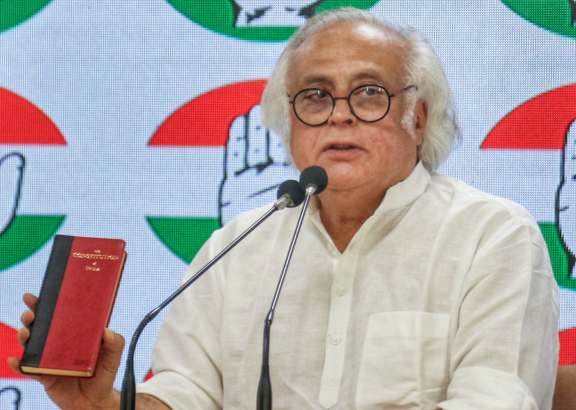  Cong Raises Manipur Violence, Questions Pm's Silence-TeluguStop.com