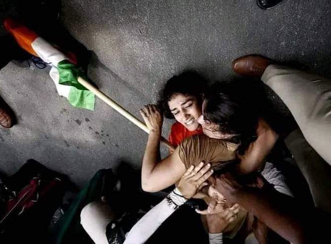 Delhi Police Likely To Take Back Cases Against Wrestlers Delhi Police Likely To Take Back Cases Against Wrestlers-TeluguStop.com