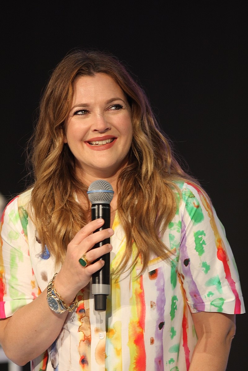  Drew Barrymore Says Her Words Got Twisted After Reportedly Wishing Her Mom Dead-TeluguStop.com