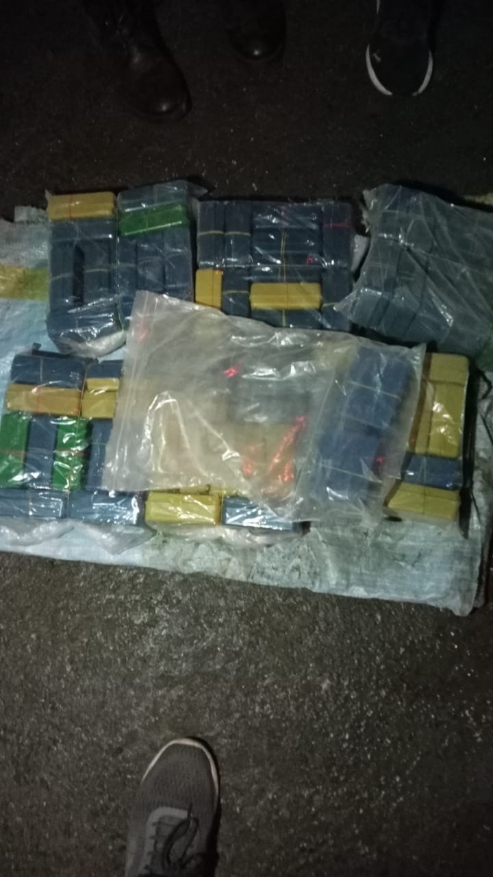 Drugs Worth Rs 31 Cr Smuggled From Myanmar Seized In Mizoram, 5 Arrested Drugs Worth Rs 31 Cr Smuggled From Myanmar Seized In Mizoram, 5 Arrested-TeluguStop.com