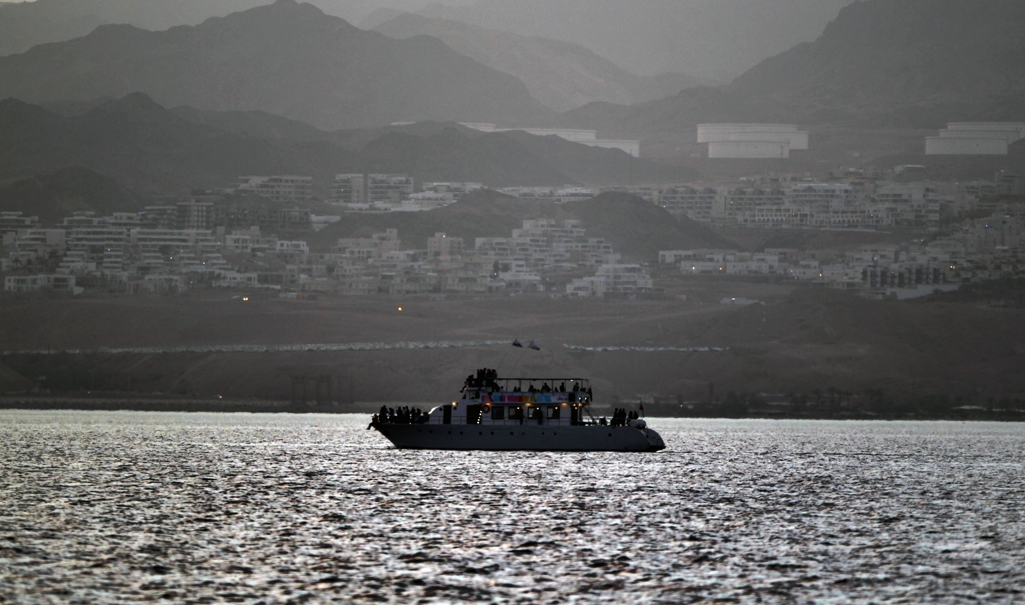 Egyptian Ship Delivers Relief Aid To Conflict-torn Sudan Egyptian Ship Delivers Relief Aid To Conflict-torn Sudan-TeluguStop.com