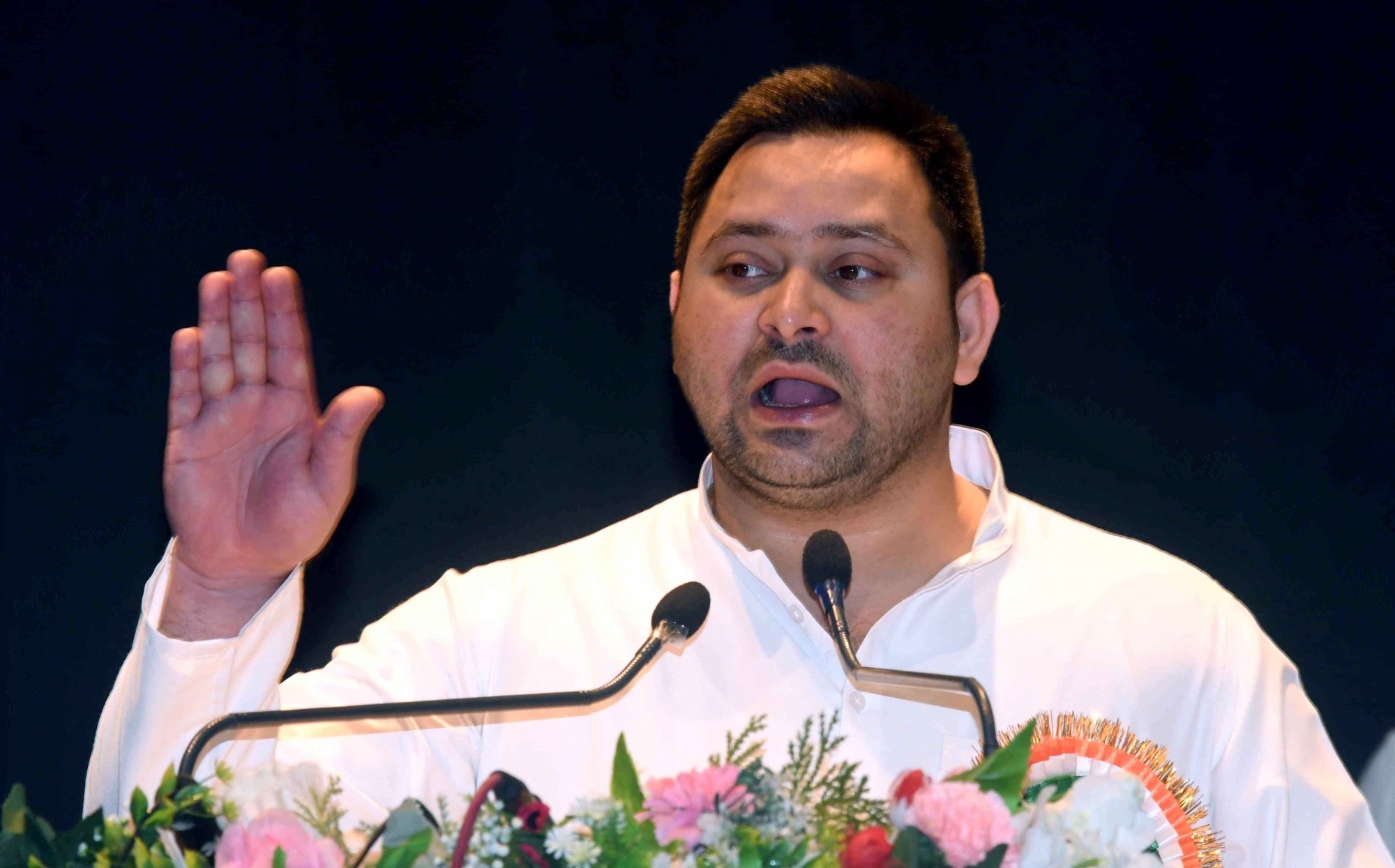  Elections Are Fought On People's Issues, Not One Person: Tejashwi-TeluguStop.com