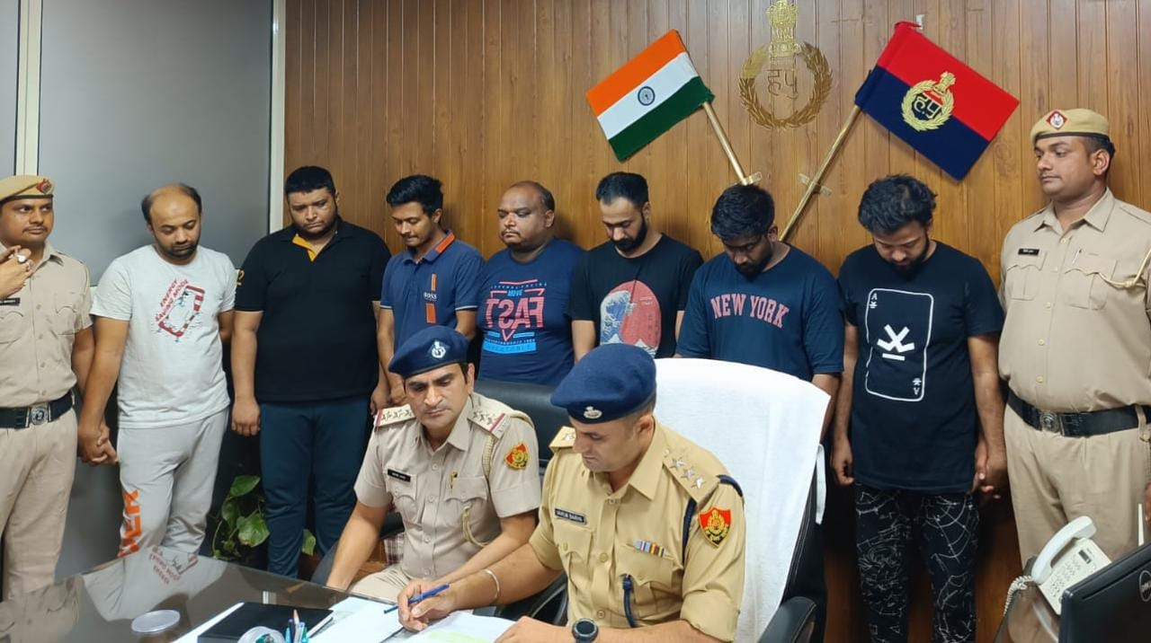  Fake International Call Centre Busted In Gurugram; 7 Held-TeluguStop.com