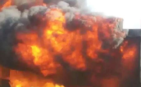  Fire Accident In Saidabad, Hyderabad-TeluguStop.com