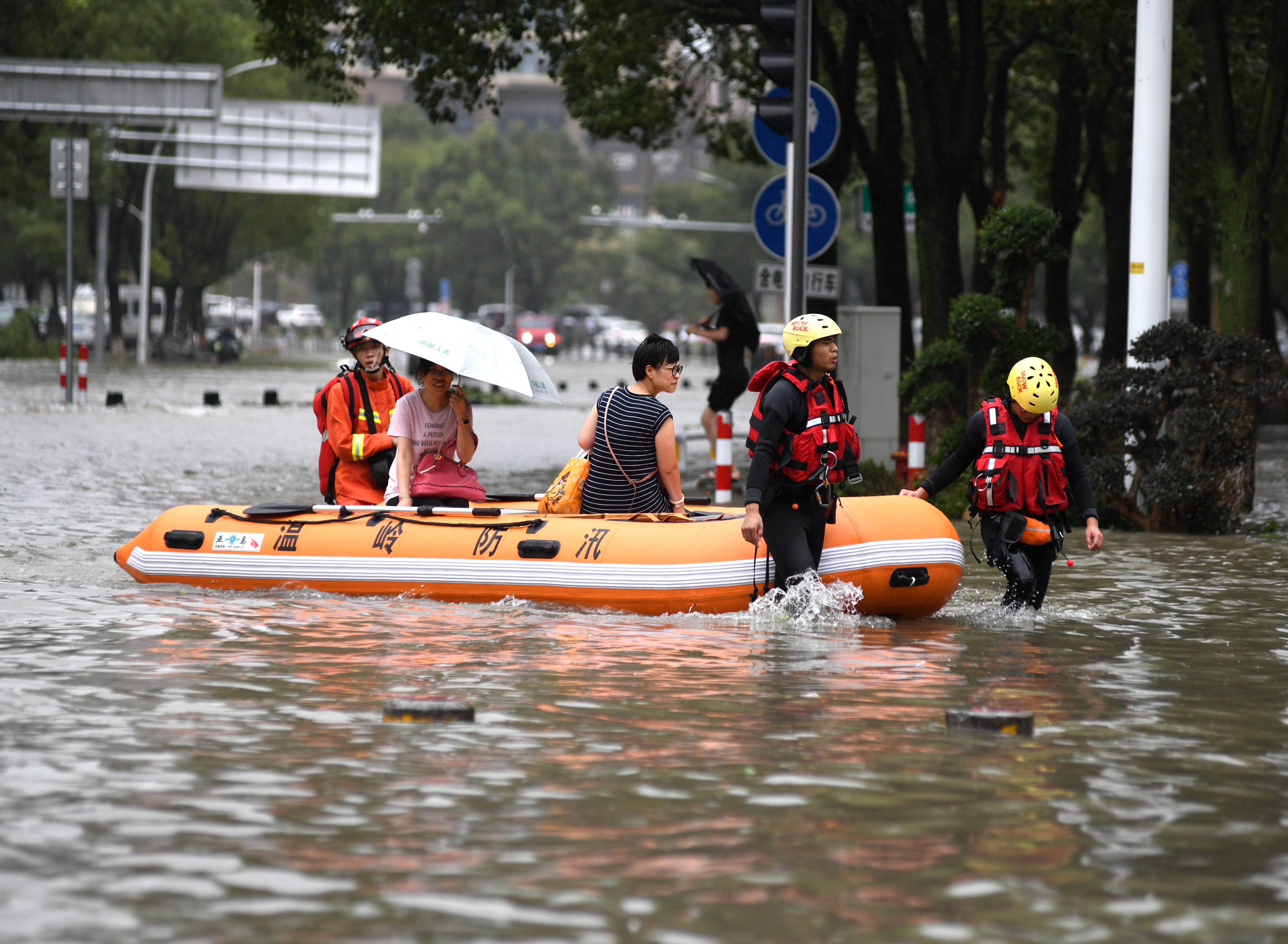  From China To Mexico, El Nino Threat Begins To Loom-TeluguStop.com