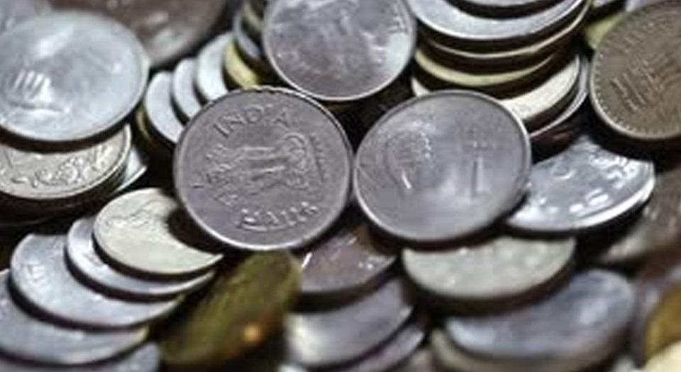  Hubby Presents Coins Worth Rs 55k As Maintenance In Court; Wife Calls It Harassm-TeluguStop.com