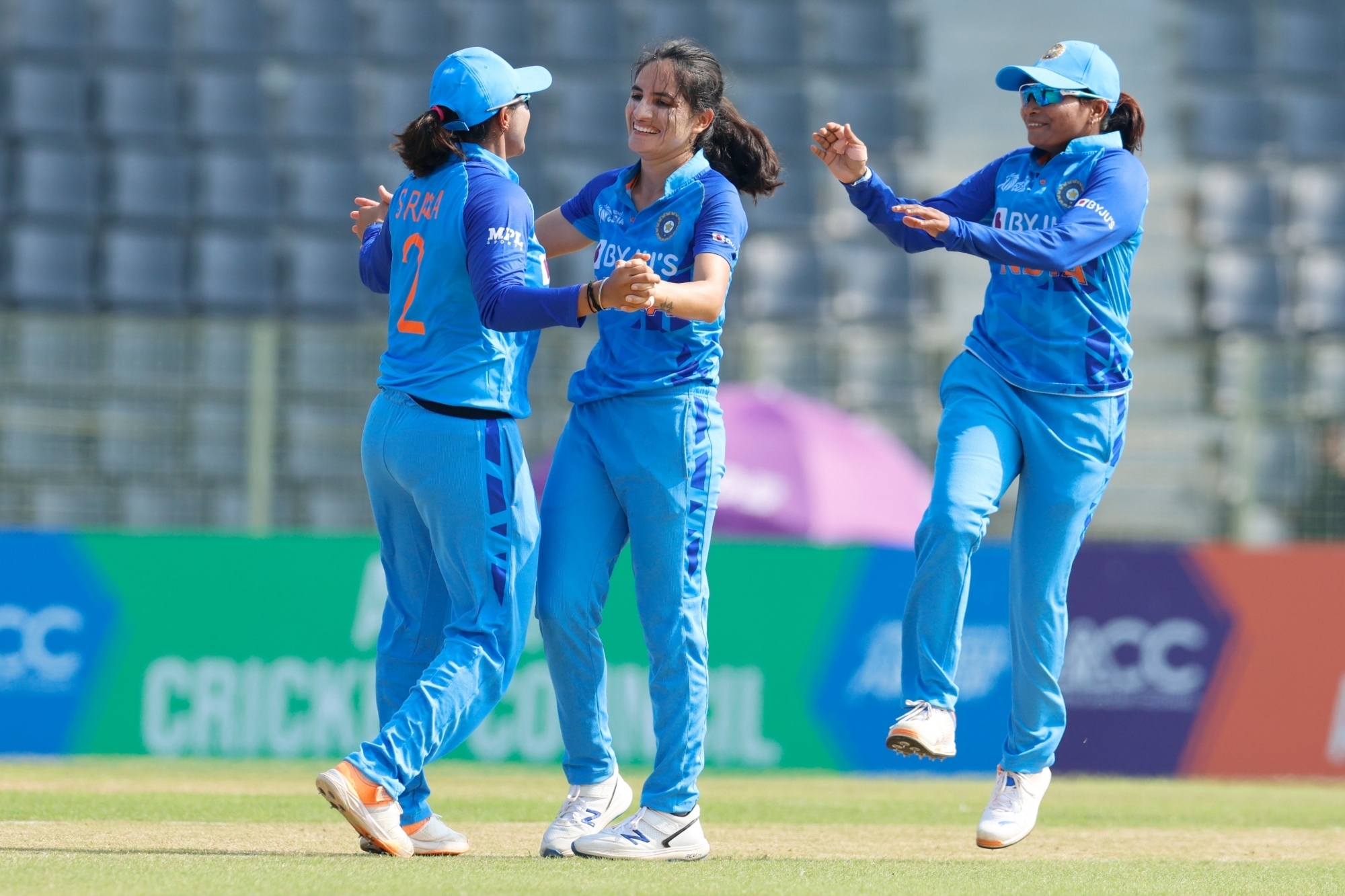  India Women's Cricket Team To Tour Bangladesh For White-ball Series In July: Rep-TeluguStop.com