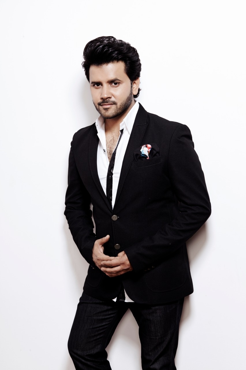  Javed Ali Recorded 'socho Zara' In The Us While Touring-TeluguStop.com