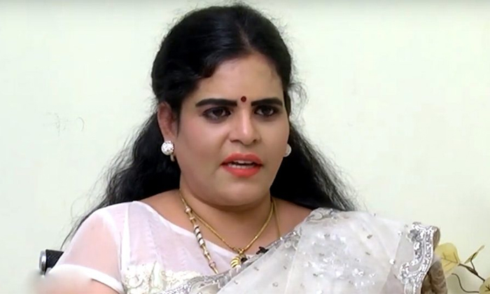 Karate Kalayani Shocking Comments Goes Viral In Social Media Details, Karate Kal Karate Kalayani Shocking Comments Goes Viral In Social Media Details, Karate Kal-TeluguStop.com