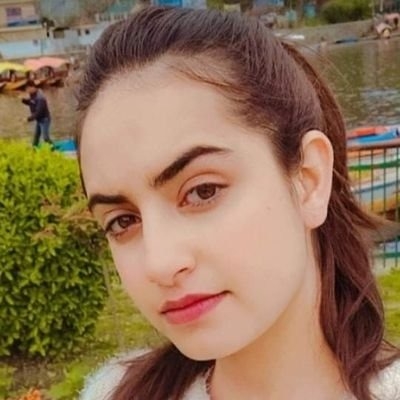  Kashmir's Rising Star: Muteena Rajput Makes Waves In Bollywood-TeluguStop.com