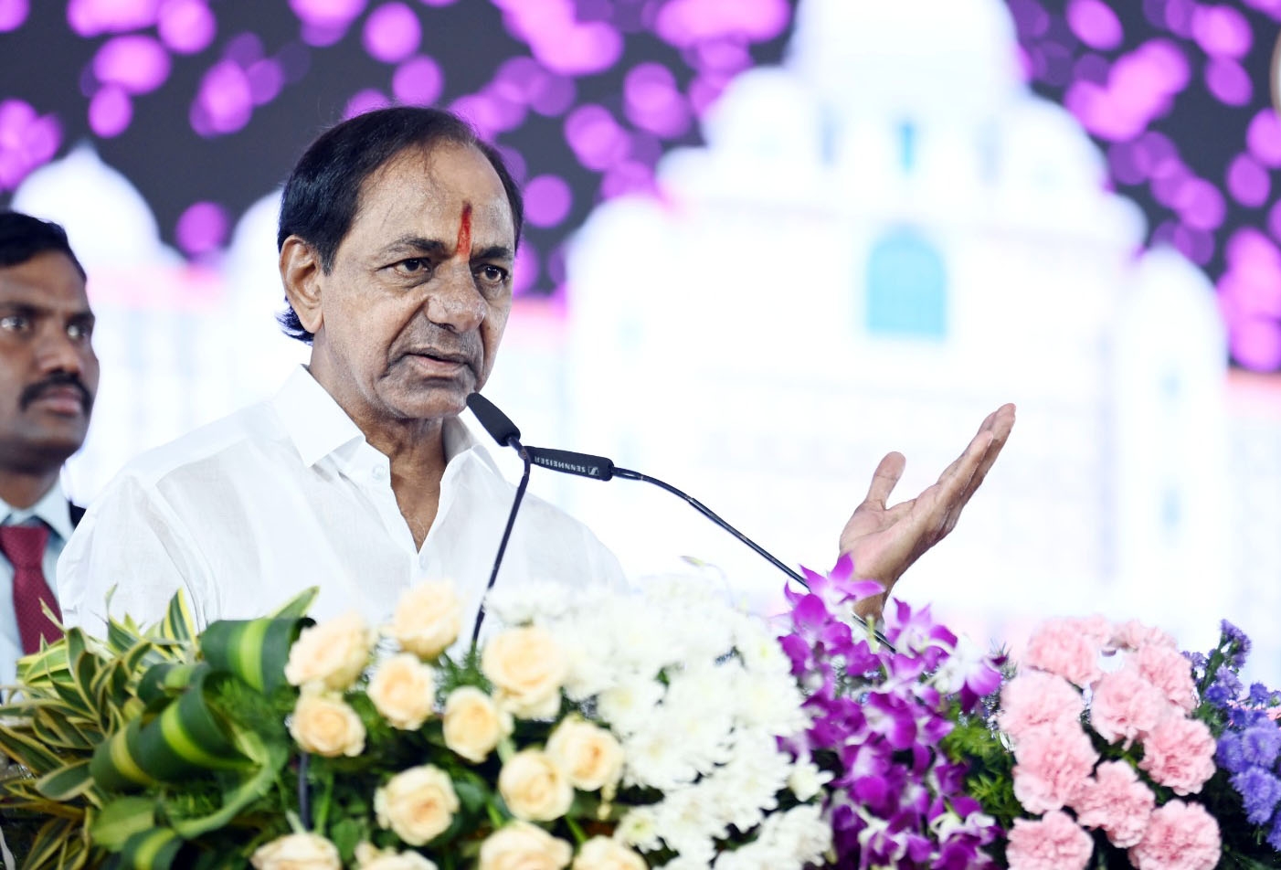  Kcr Changing Tack: Congress Is Now His Main Target-TeluguStop.com