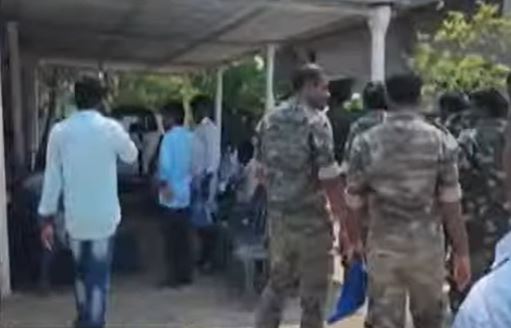  Extreme Tension In Kakinada District..!-TeluguStop.com