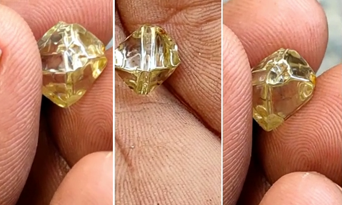  Kurnool District Maddikera Farmer Founds Two Crores Value Diamond, Kurnool Distr-TeluguStop.com