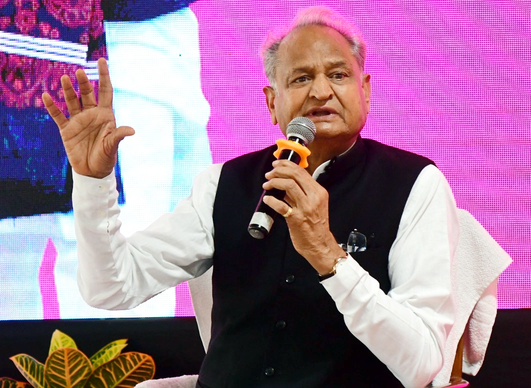  Law & Order, Joblessness, 'false Promises': Bjp's Triple Assault On Gehlot-TeluguStop.com