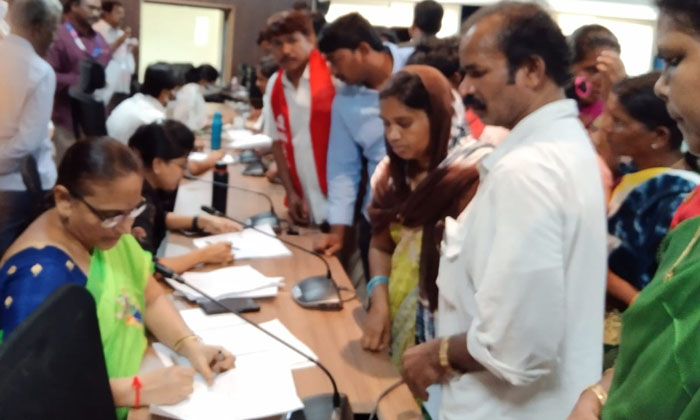  Strict Action Should Be Taken Against Liquor Shop Owners: Cpi Ml Prajapantha Dem-TeluguStop.com