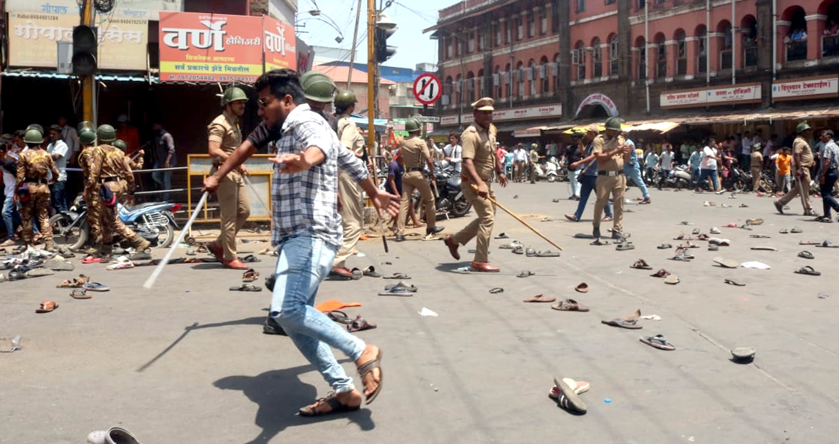  Maha Pucl Slams Communal Violence In Kolhapur, Caste-killing In Nanded-TeluguStop.com