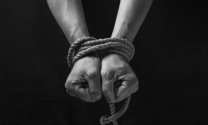 Telugu Hawala, Black, Kidnap, Lakshman, Kidnapped, Nagar Kurnool, Mangamma-Lates