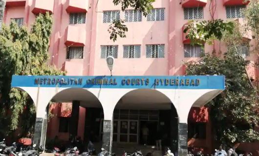 Nampally Court Summons To Ys Sharmila-TeluguStop.com