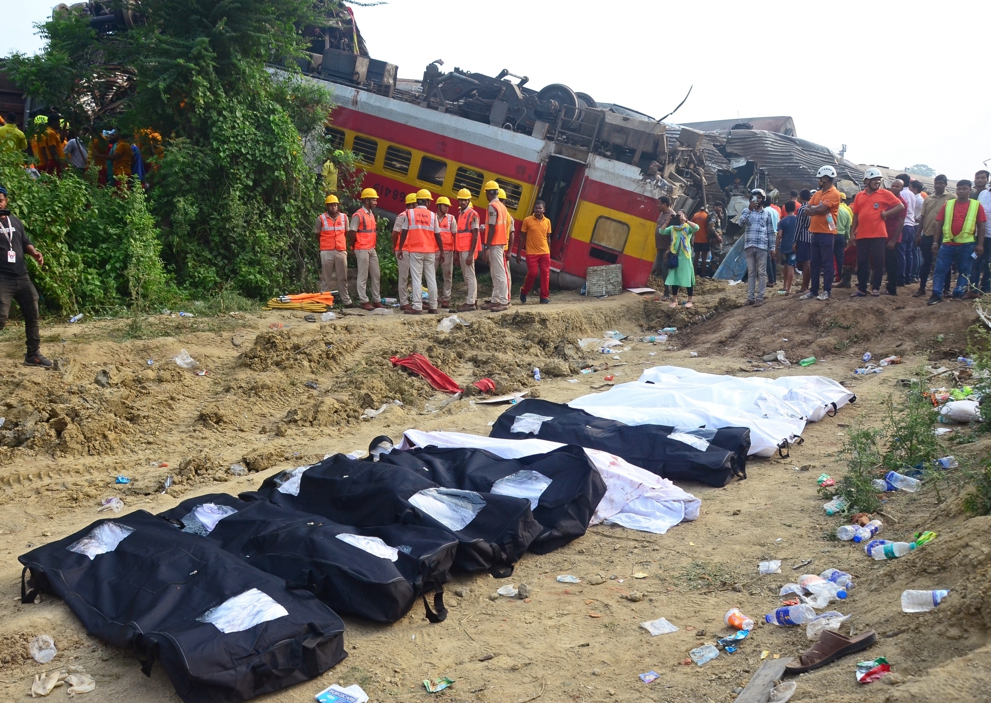  Odisha Train Crash: 82 Bodies Yet To Be Identified, Claimants Waiting For Dna Te-TeluguStop.com