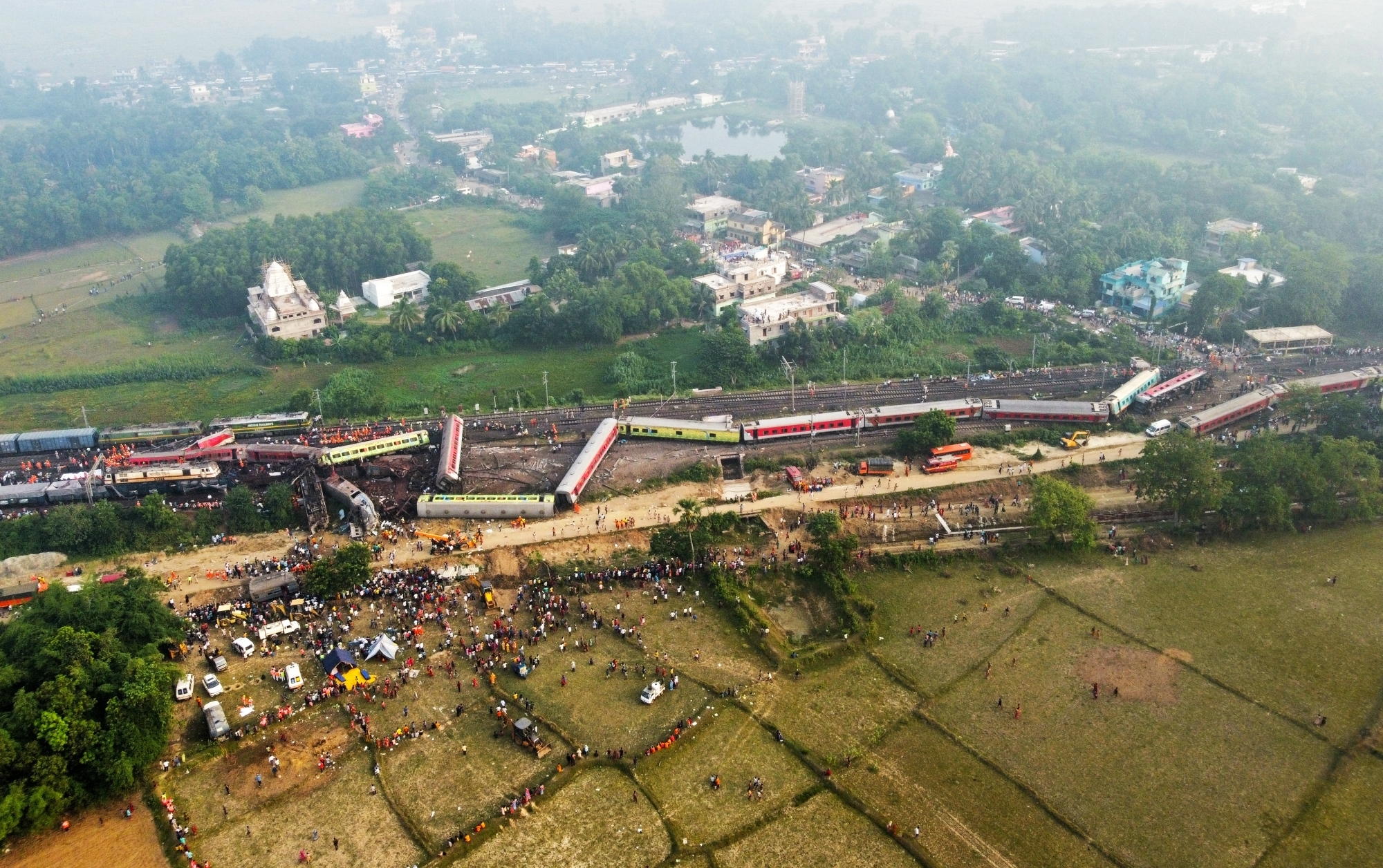  Odisha Train Tragedy: Death Toll Rises To 261, Pm Modi Leaves For Accident Site-TeluguStop.com