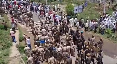  Protest By Farmers In Haryana Continue For 2nd Day-TeluguStop.com