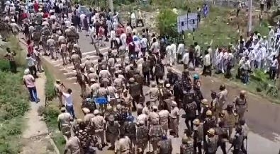  Protesting Farmers Give Ultimatum To Haryana Govt-TeluguStop.com