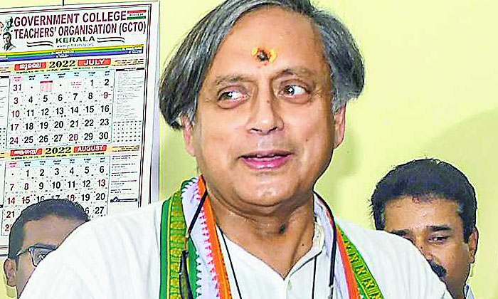  Sasitarur Warning To Congress Party , Mp Shashi Tharoor, Congress In Karnataka,-TeluguStop.com