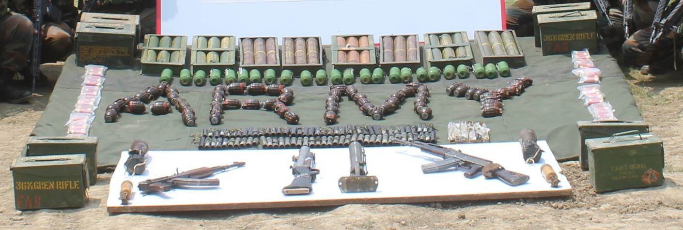  Security Forces In Manipur Recover 790 Looted Sophisticated Arms-TeluguStop.com