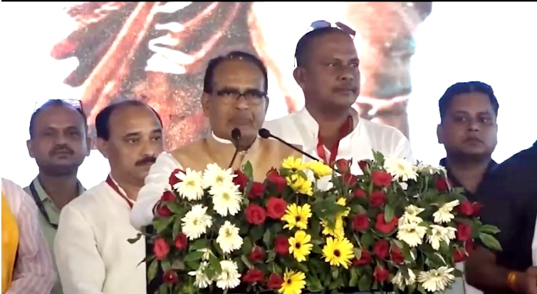  Shivraj Kick-starts Bjp's Poll Campaign From Balaghat-TeluguStop.com