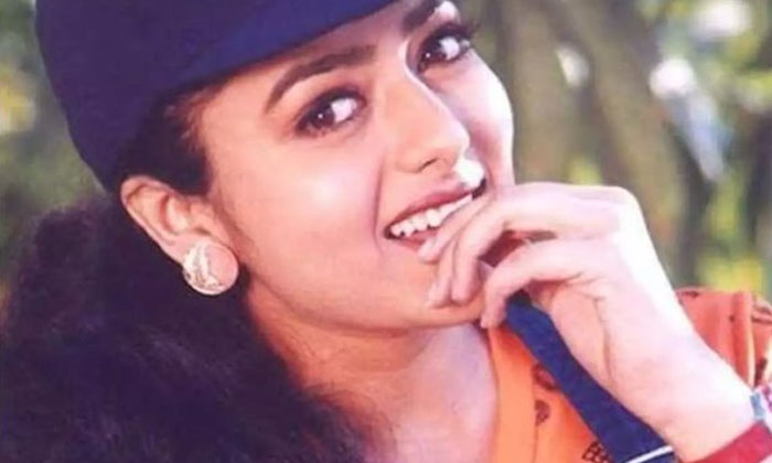 Telugu Cotton Sarees, Niece, Saffron, Soundarya, Tollywood-Movie