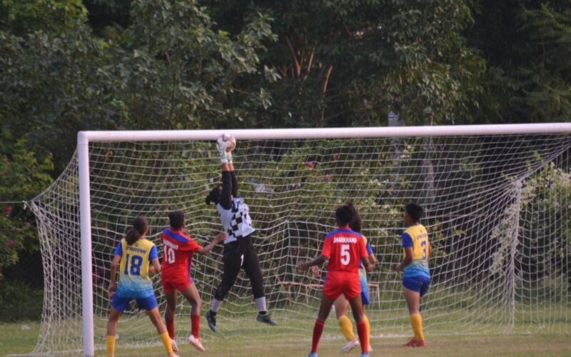  Sr Women's National Football C'ship: Odisha Register 4-0 Win Against Karnataka-TeluguStop.com