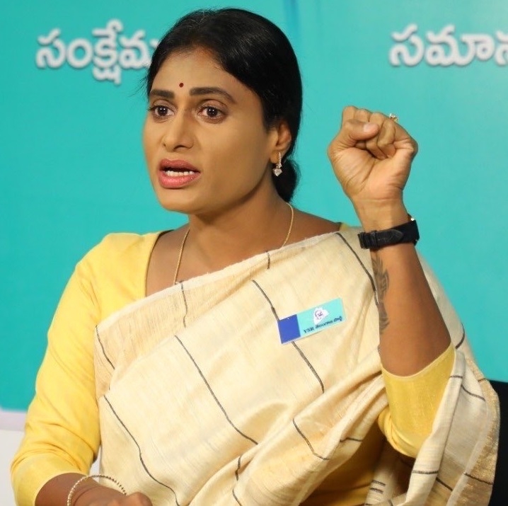  Telangana Needs Another Movement, Says Sharmila-TeluguStop.com