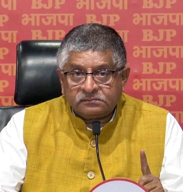  Unity Not Visible Among Opposition Leaders, Says Ravi Shankar Prasad-TeluguStop.com