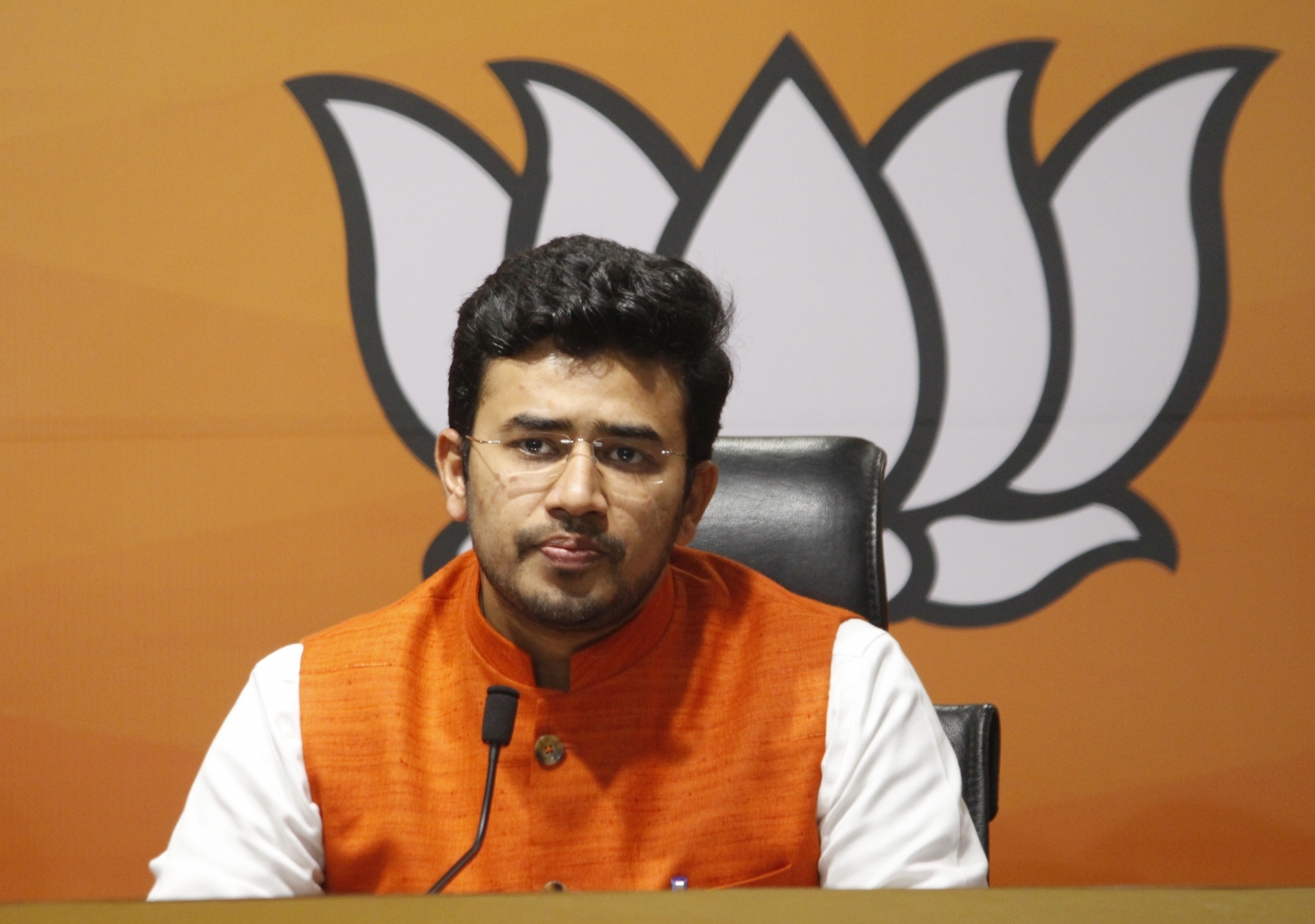 Us Consulate In Bengaluru, Tejasvi Surya Thanks Pm Modi Us Consulate In Bengaluru, Tejasvi Surya Thanks Pm Modi-TeluguStop.com